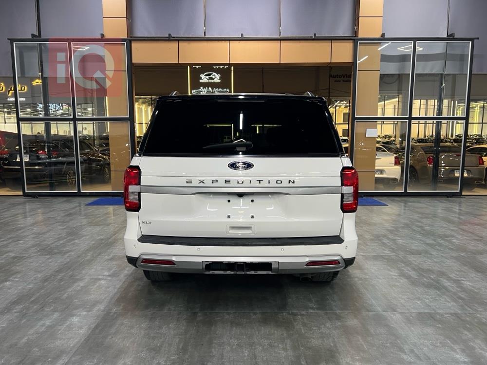 Ford Expedition